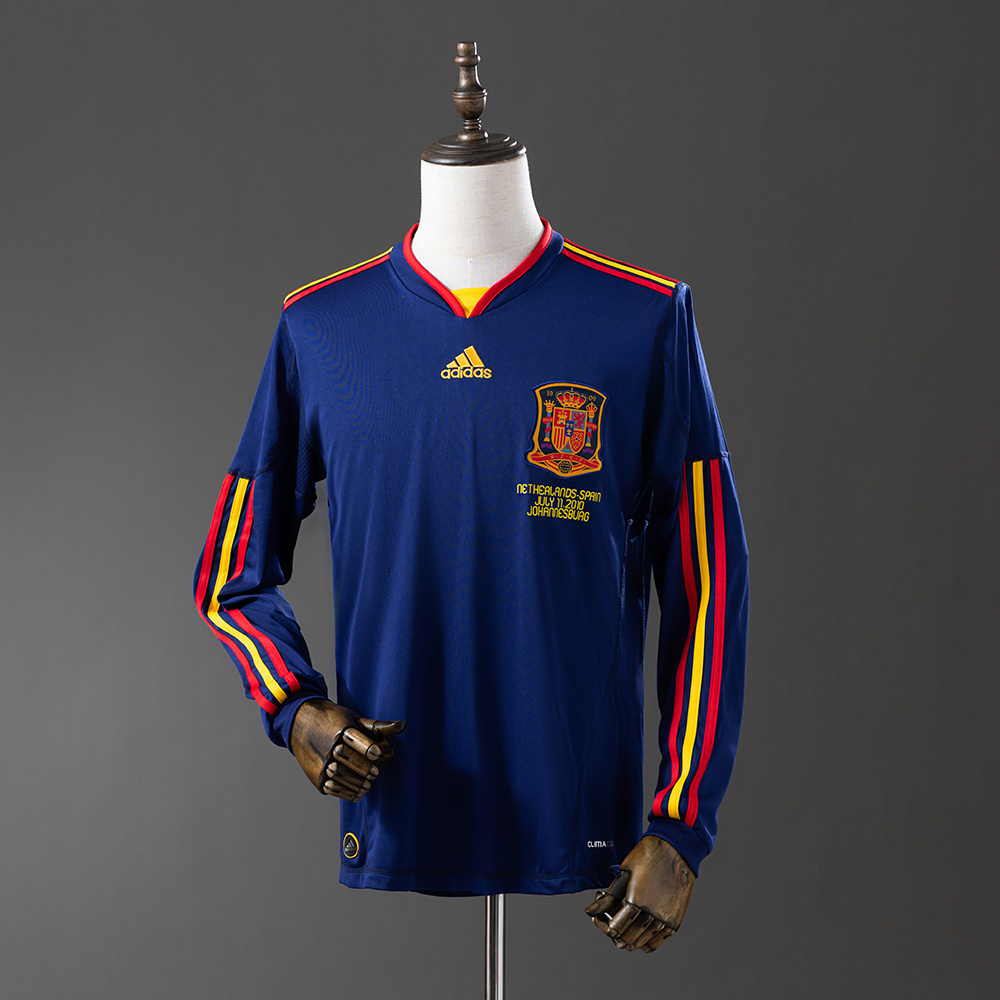 Spain 2010 Away Long Sleeve Retro Jersey – Classic Replica Football Shirt – S–XXL