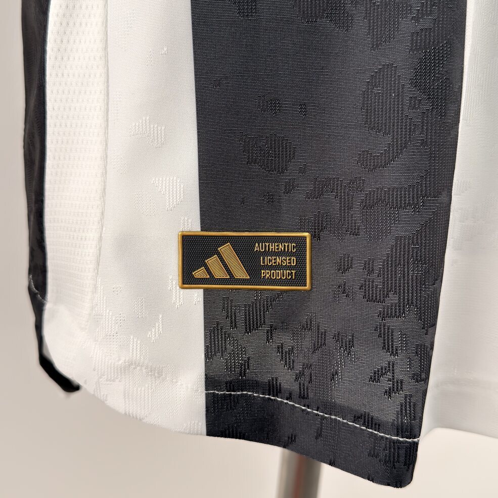 Juventus 2024/25 Home Player Version Jersey – Replica Football Shirt – S–3XL