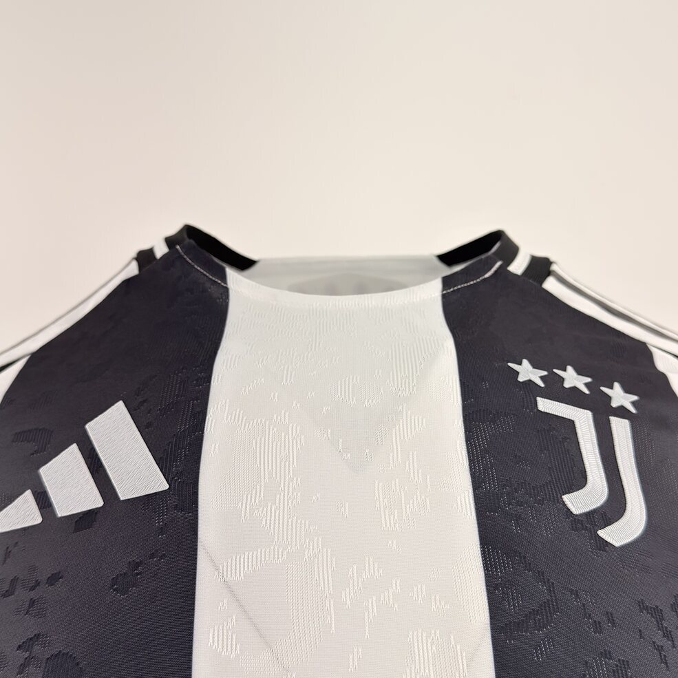 Juventus 2024/25 Home Player Version Jersey – Replica Football Shirt – S–3XL
