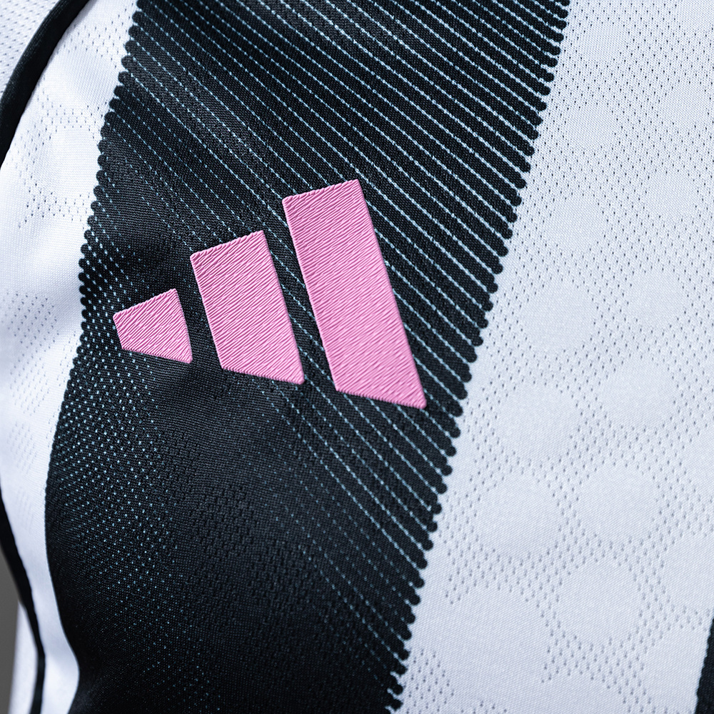 Juventus 25/26 Home Player Version Jersey – Replica Football Shirt – S-3XL