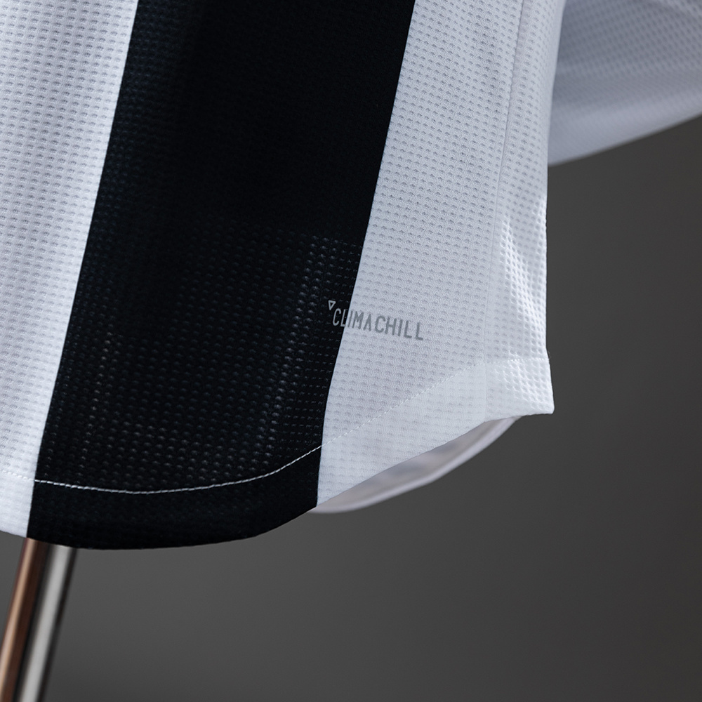 Juventus 2018/19 Home Long Sleeve Player Version Retro Jersey – Replica Football Shirt – S-3XL