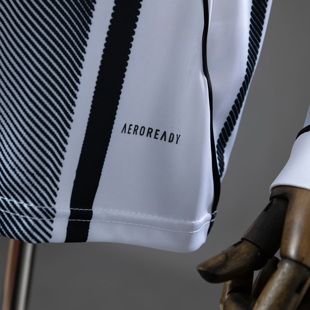 Juventus 25/26 Home Long Sleeve Jersey – Replica Football Shirt – S–4XL