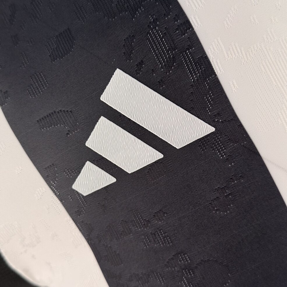 Juventus 2024/25 Home Player Version Jersey – Replica Football Shirt – S–3XL