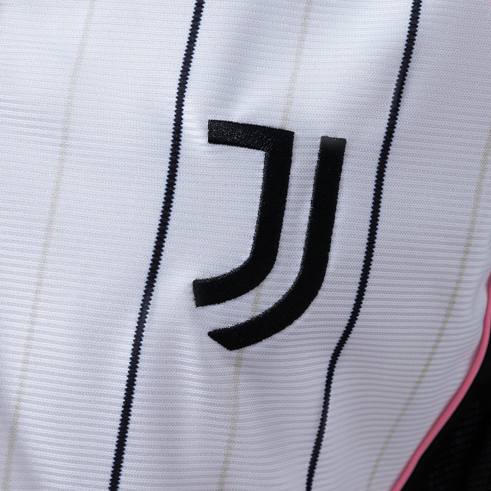 Juventus 25/26 US Pack Full-Button Baseball Jersey – White Replica Shirt