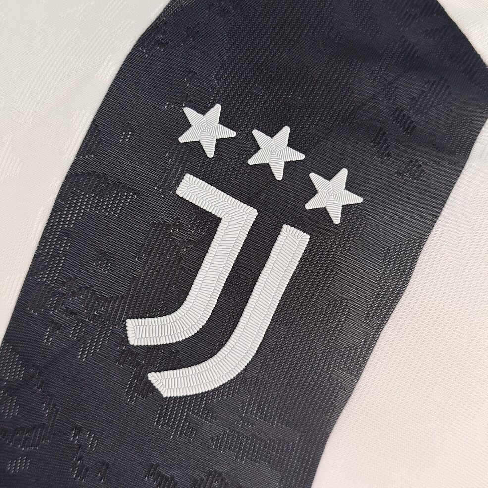 Juventus 2024/25 Home Player Version Jersey – Replica Football Shirt – S–3XL