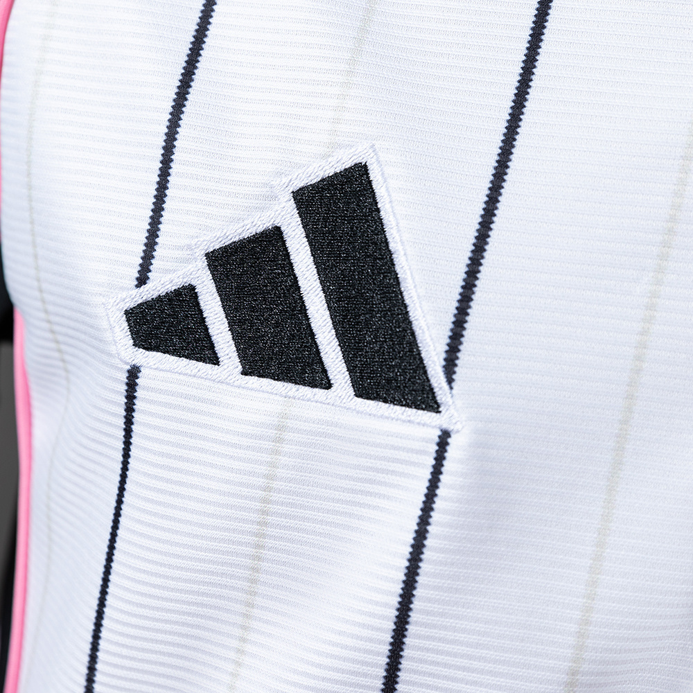 Juventus 25/26 US Pack Full-Button Baseball Jersey – White Replica Shirt