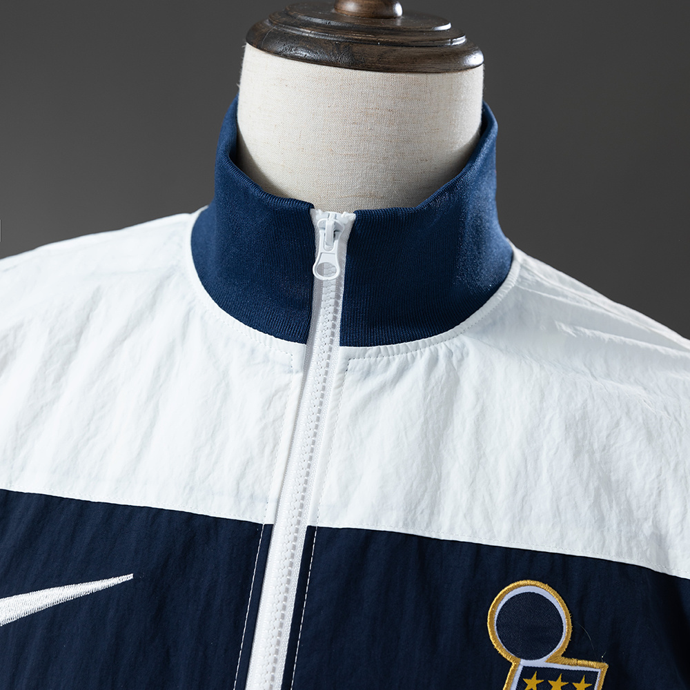 Italy Retro Windbreaker Jacket – Classic Football Jacket – S–XXL