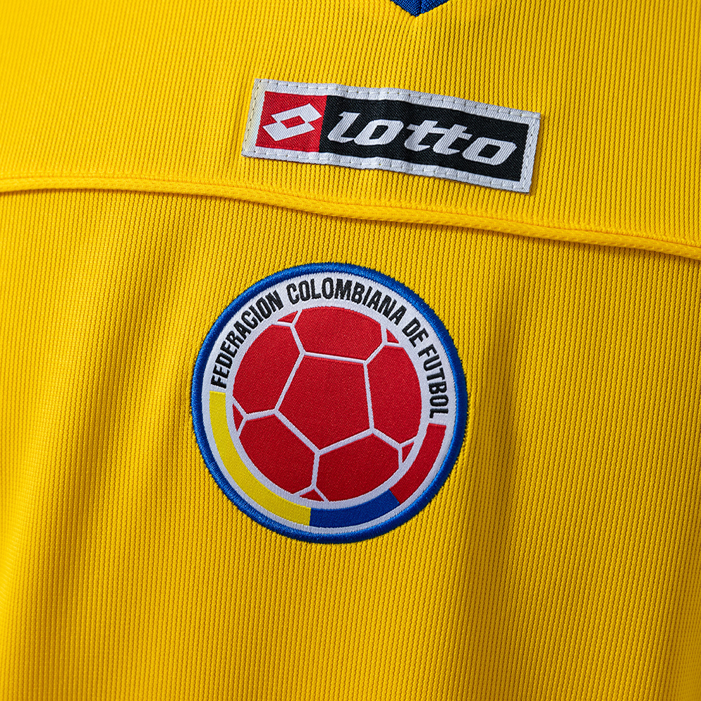 Colombia 2003/2005 Home Retro Jersey – Classic Replica Football Shirt – S–XXL