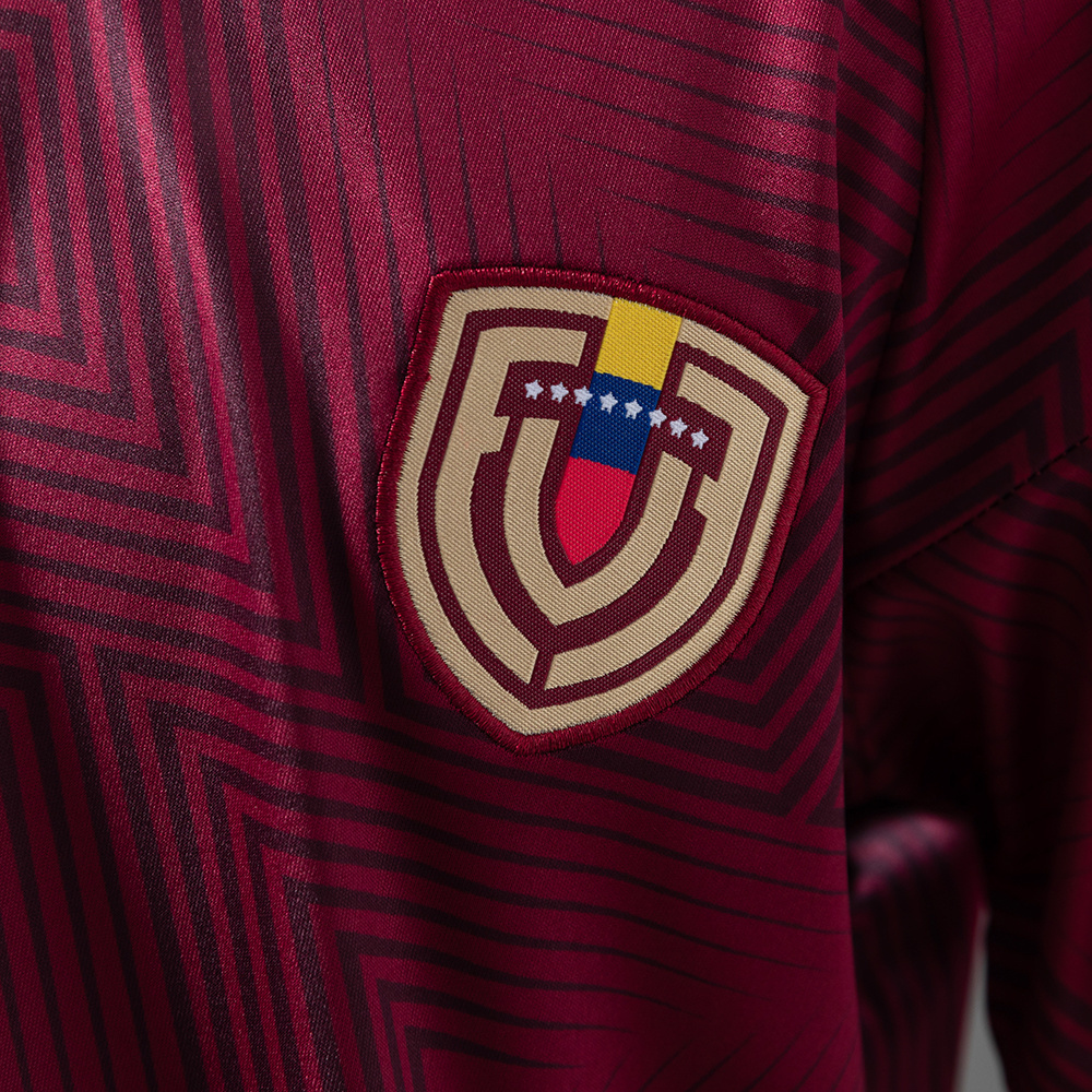 Venezuela 2026 Home Kids Kit Jersey – Replica Football Kit – Size 16–28