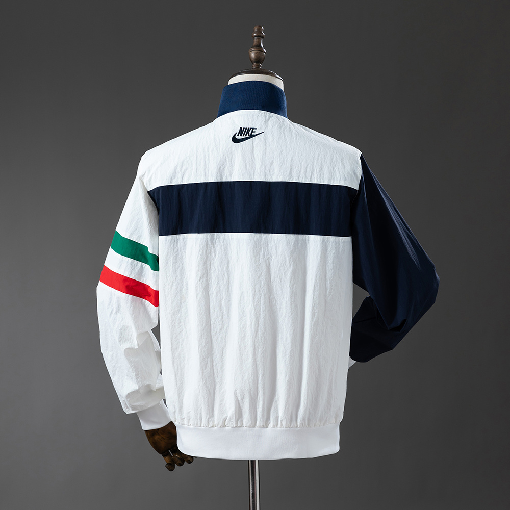 Italy Retro Windbreaker Jacket – Classic Football Jacket – S–XXL