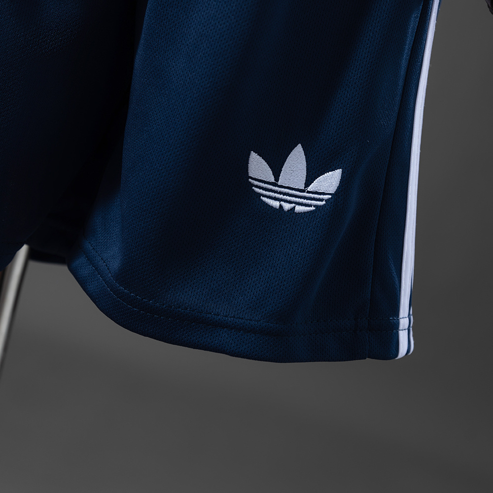 Italy 2026 Away Kids Kit Jersey – Replica Football Soccer Set – Size 16–28