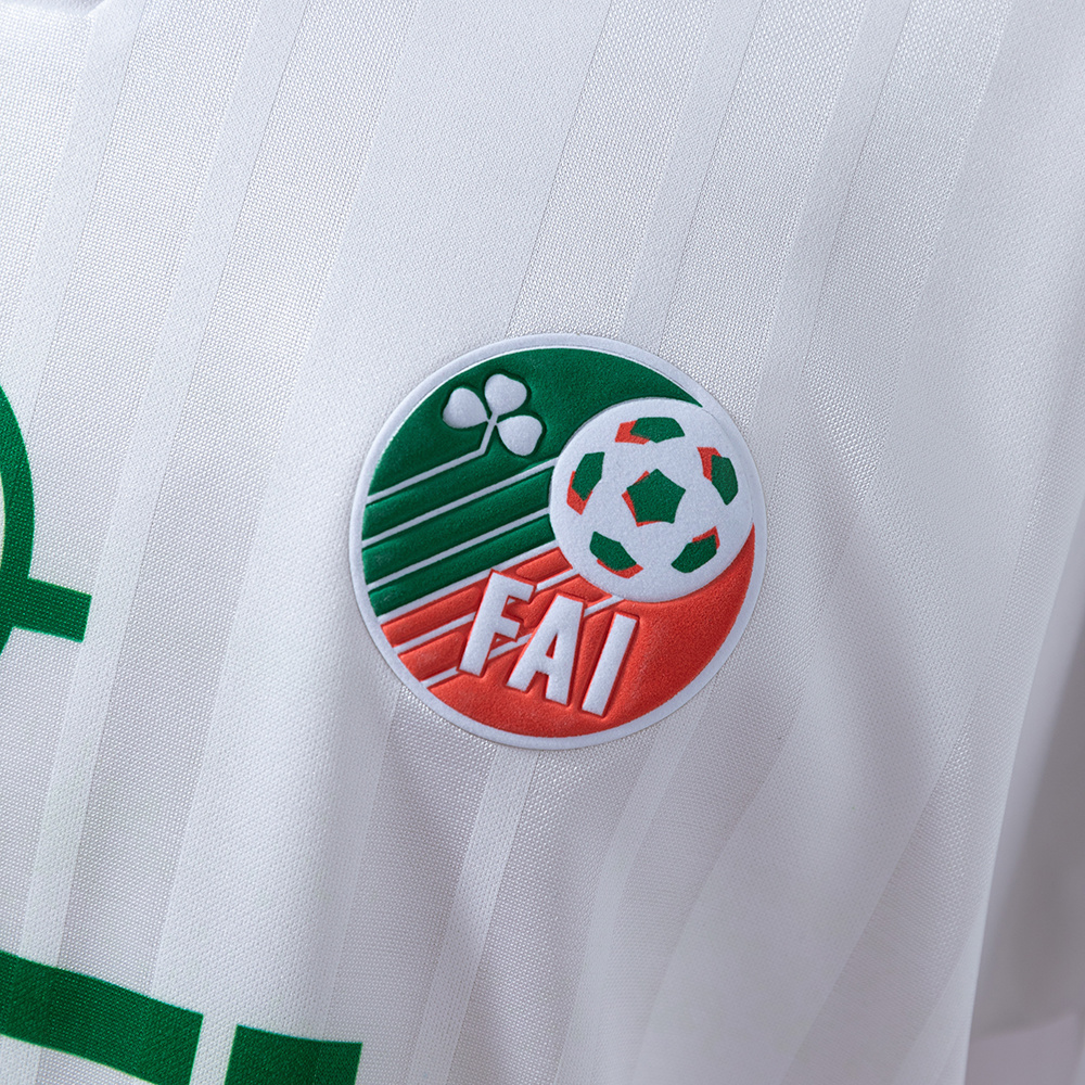 Ireland 1992/94 Away Retro Jersey – Classic Replica Football Shirt – S–XXL