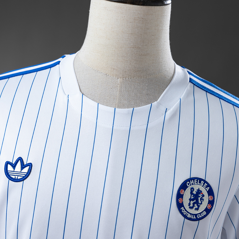 Chelsea 2025/26 Retro Style Jersey – Replica Football Shirt – S–4XL