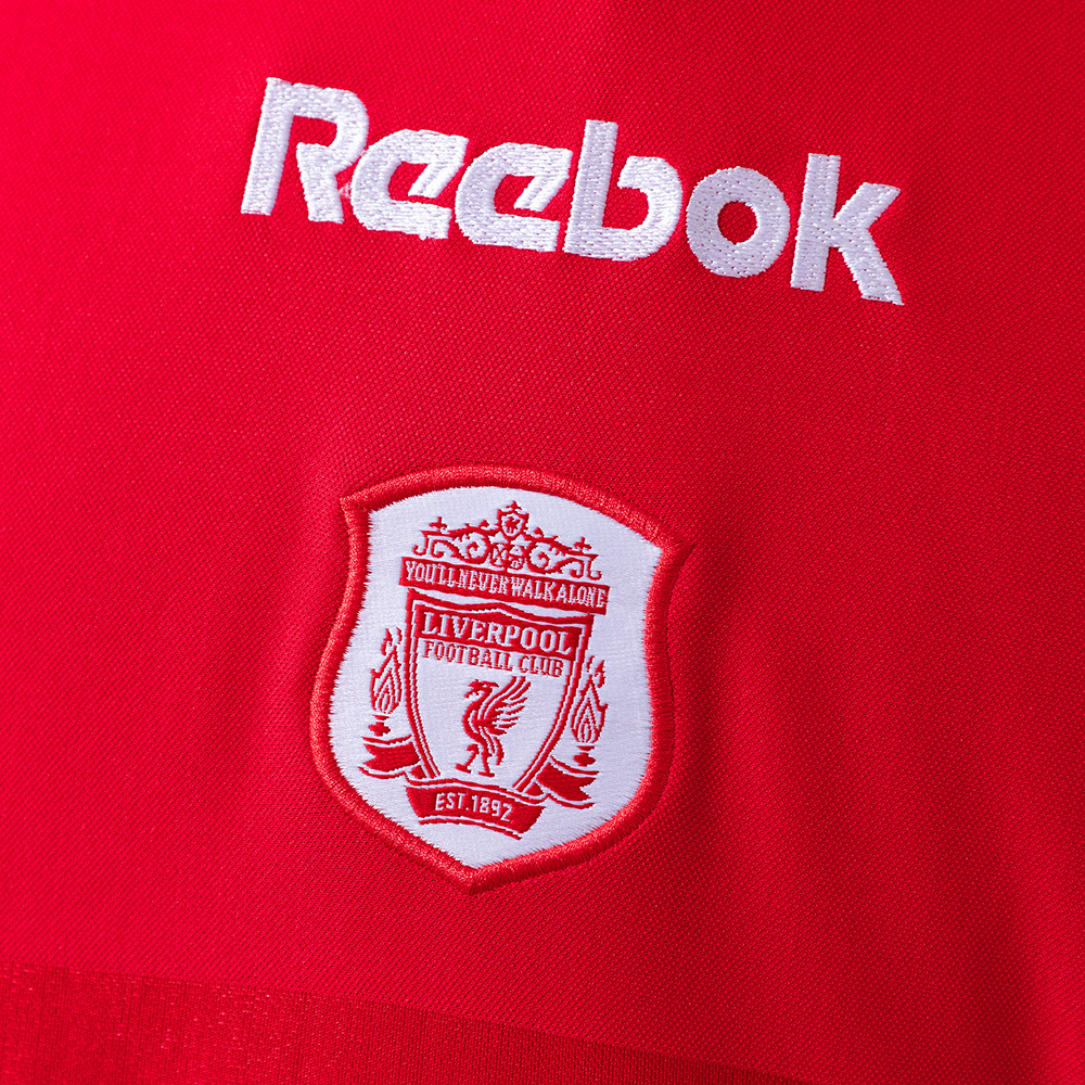 Liverpool 2005/06 Home Retro Jersey – Replica Football Shirt – S-XXL