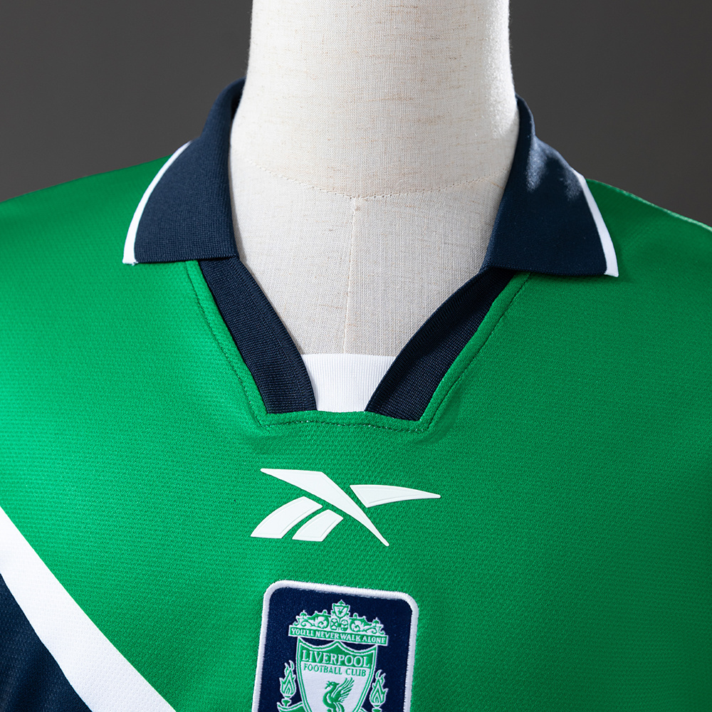 Liverpool 1999/00 Away Retro Jersey – Replica Football Shirt – S-XXL