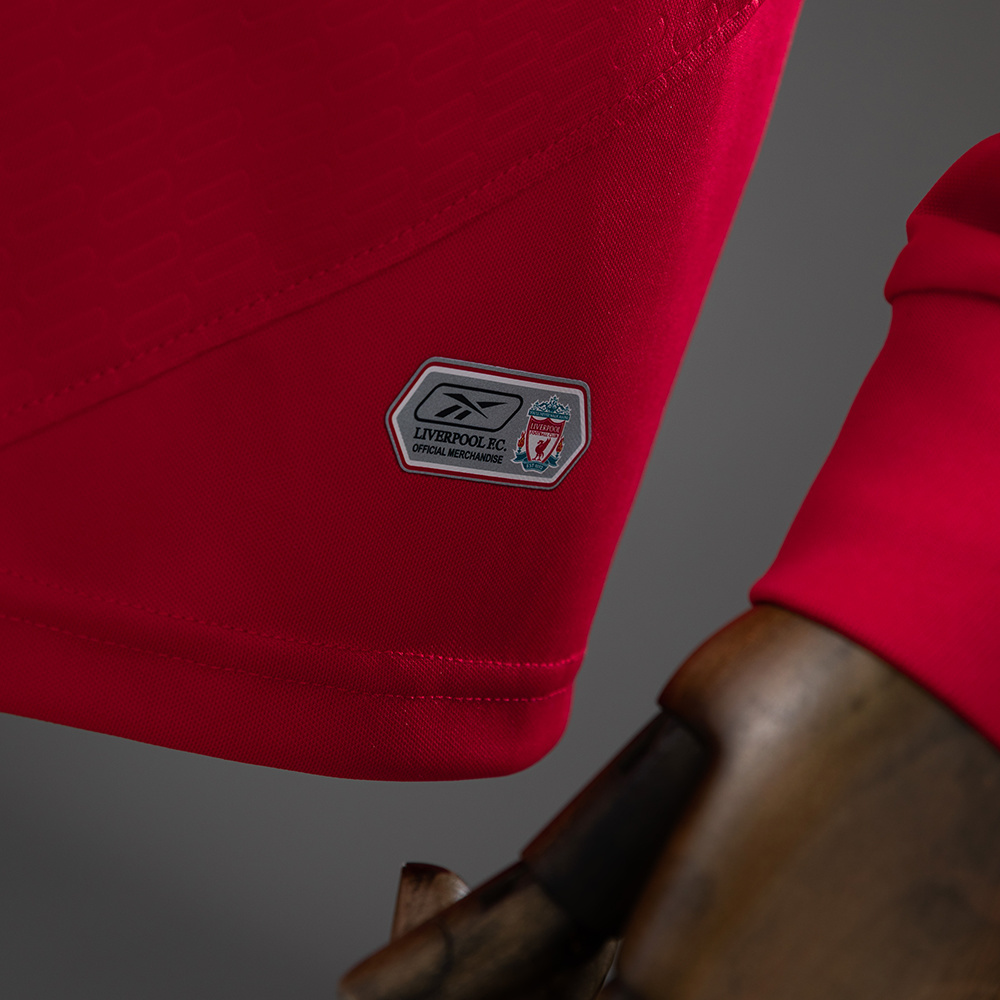 Liverpool 2004/05 Home Long Sleeve Retro Jersey – Replica Football Shirt – S-XXL