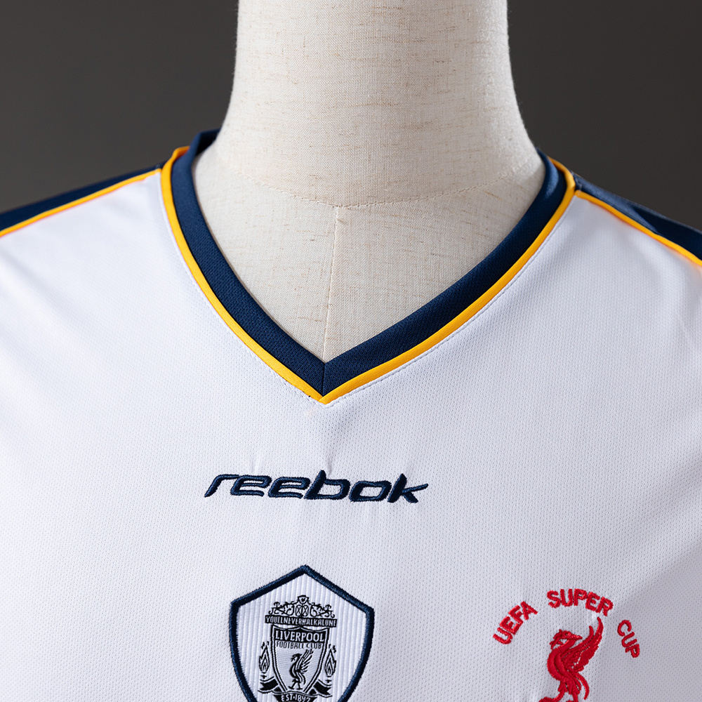 Liverpool 2001/02 Away Retro Jersey – Replica Football Shirt – S-XXL