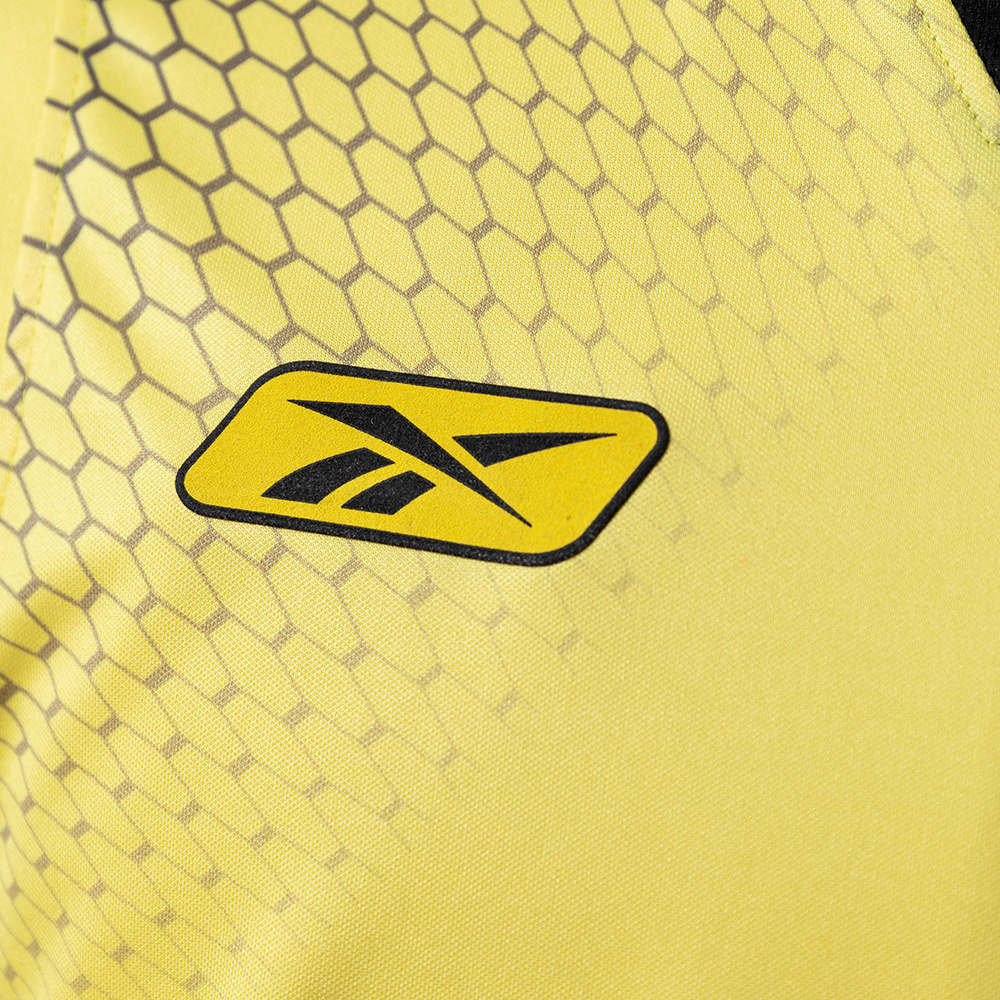 Liverpool 2004/05 Away Retro Jersey – Replica Football Shirt – S-XXL