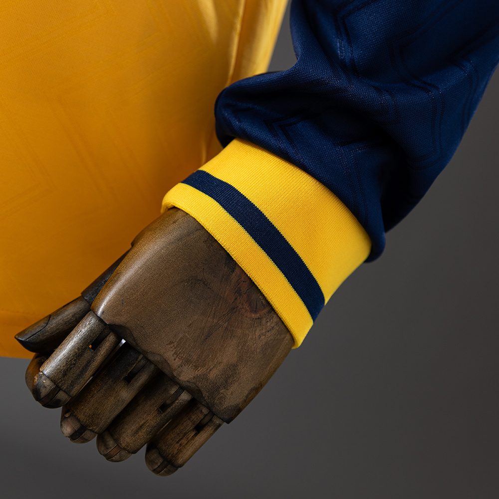 Arsenal 1996/97 Away Long Sleeve Retro Jersey – Replica Football Shirt – S-XXL