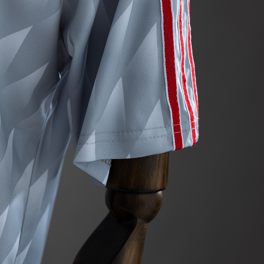 Liverpool 1989/91 Away Retro Jersey – Replica Football Shirt – S-XXL