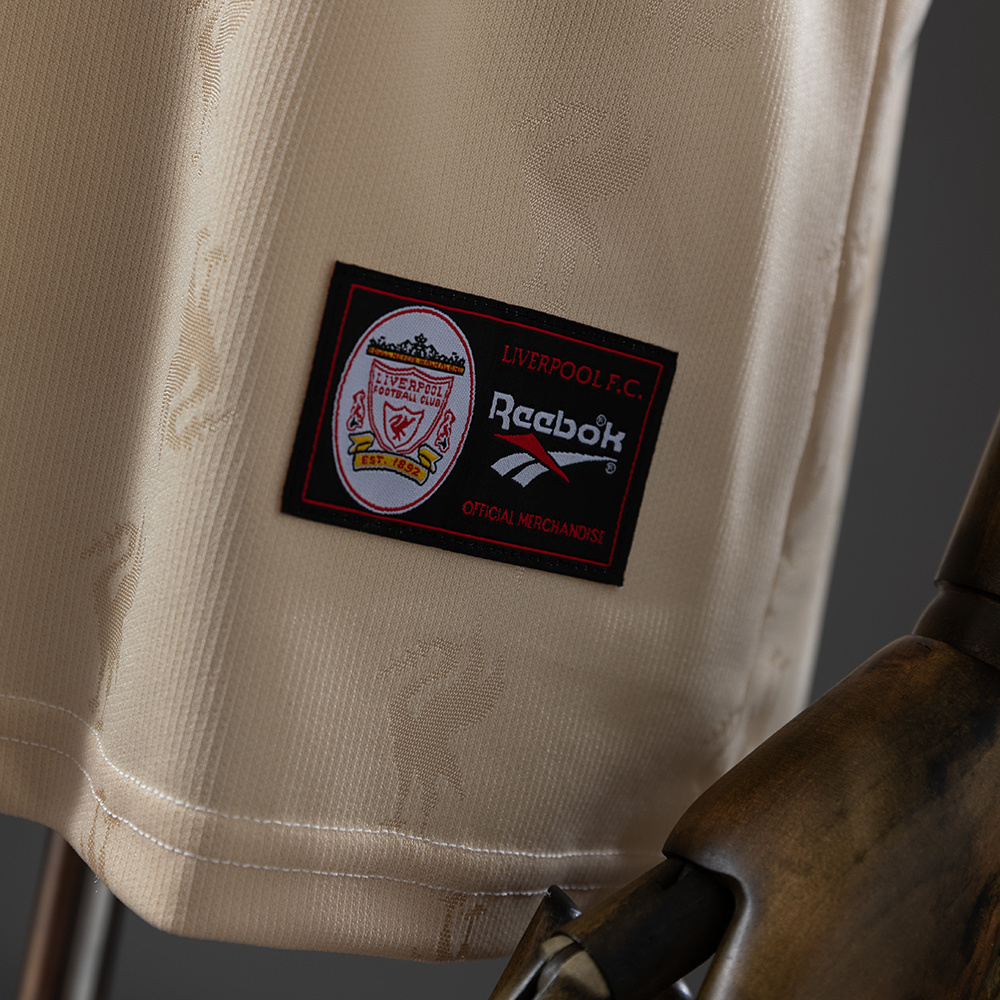 Liverpool 1996/97 Away Retro Jersey – Replica Football Shirt – S-XXL