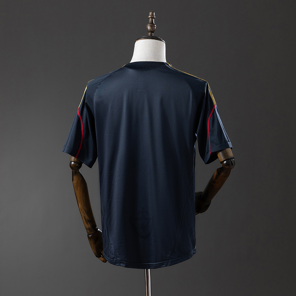 Liverpool 2009/10 Away Retro Jersey – Replica Football Shirt – S-XXL