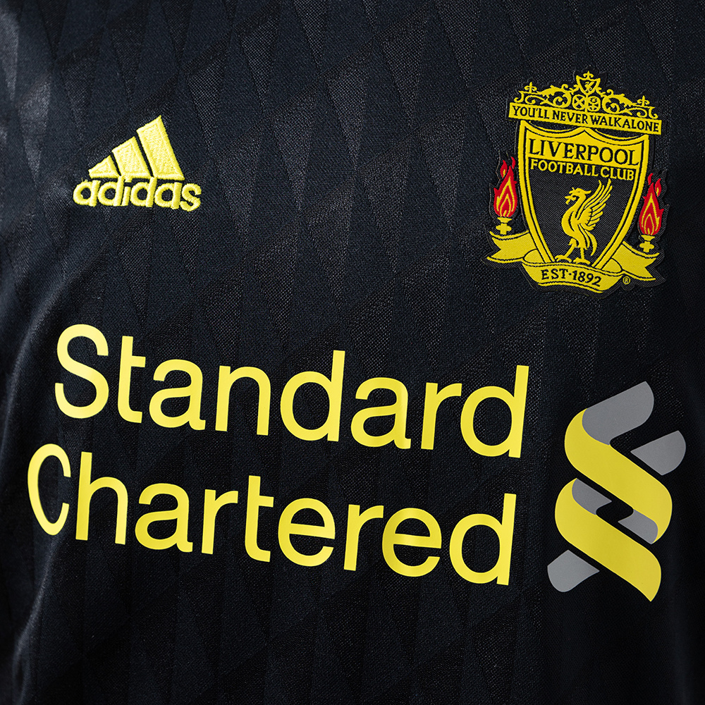 Liverpool 2010/11 Second Away Retro Jersey – Replica Football Shirt – S-XXL