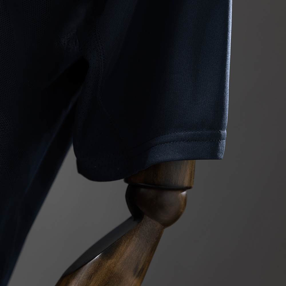 Liverpool 2009/10 Away Retro Jersey – Replica Football Shirt – S-XXL