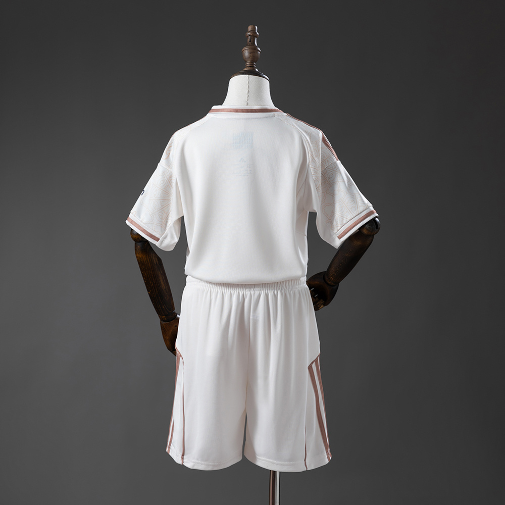 Nottingham Forest 25/26 Away Kids Kit Jersey – Replica Football Soccer Shirt – Sizes 16-28