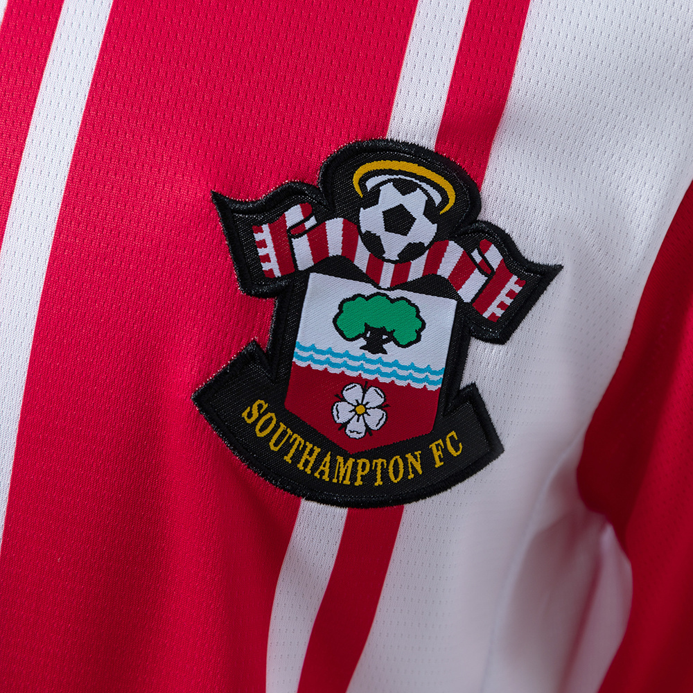 Southampton 25/26 Home Jersey – Replica Football Soccer Shirt – S–XXL