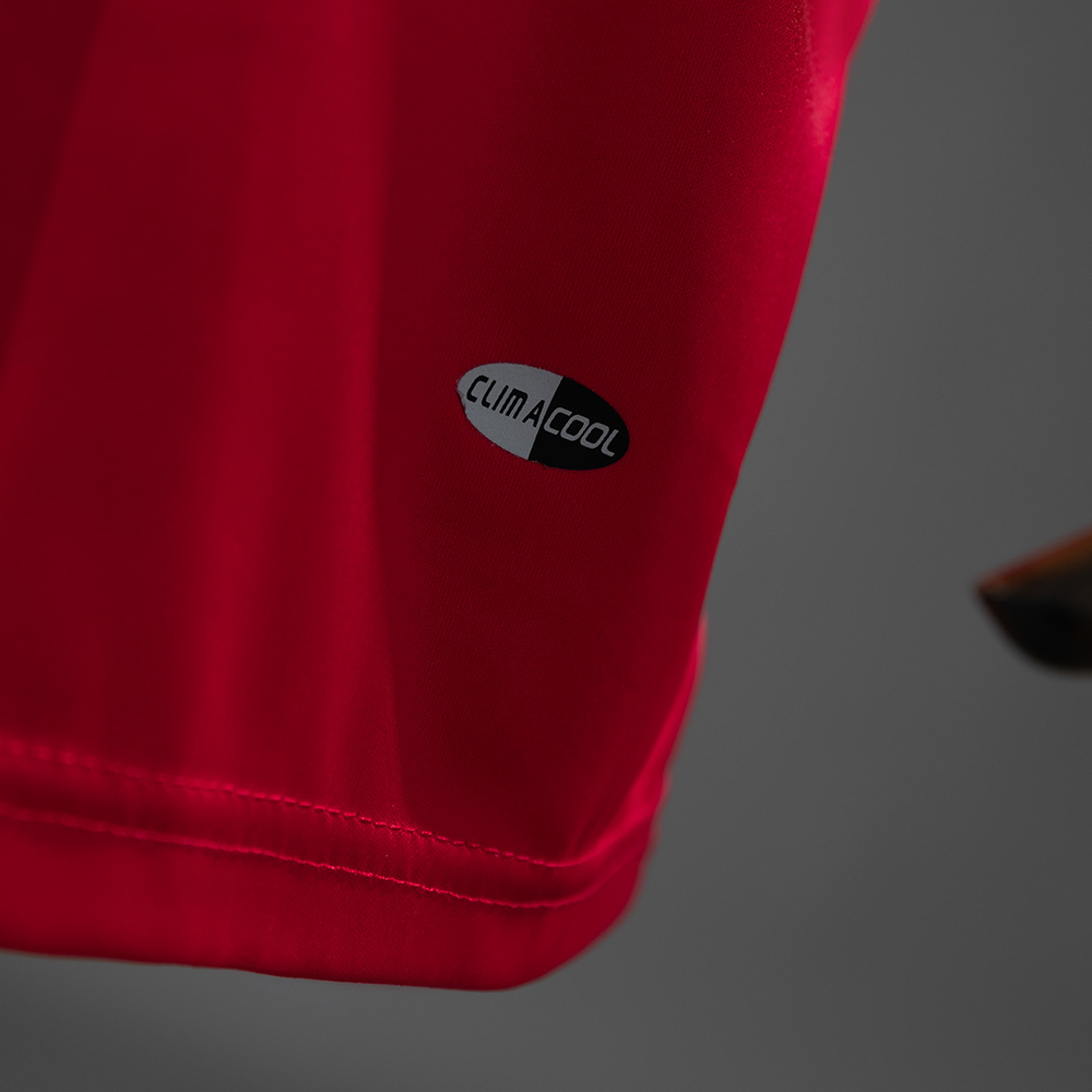 Liverpool 08/10 Home Retro Jersey – Replica Football Soccer Shirt – S–XXL