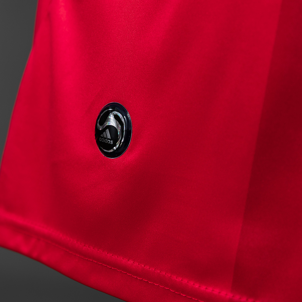 Liverpool 08/10 Home Retro Jersey – Replica Football Soccer Shirt – S–XXL