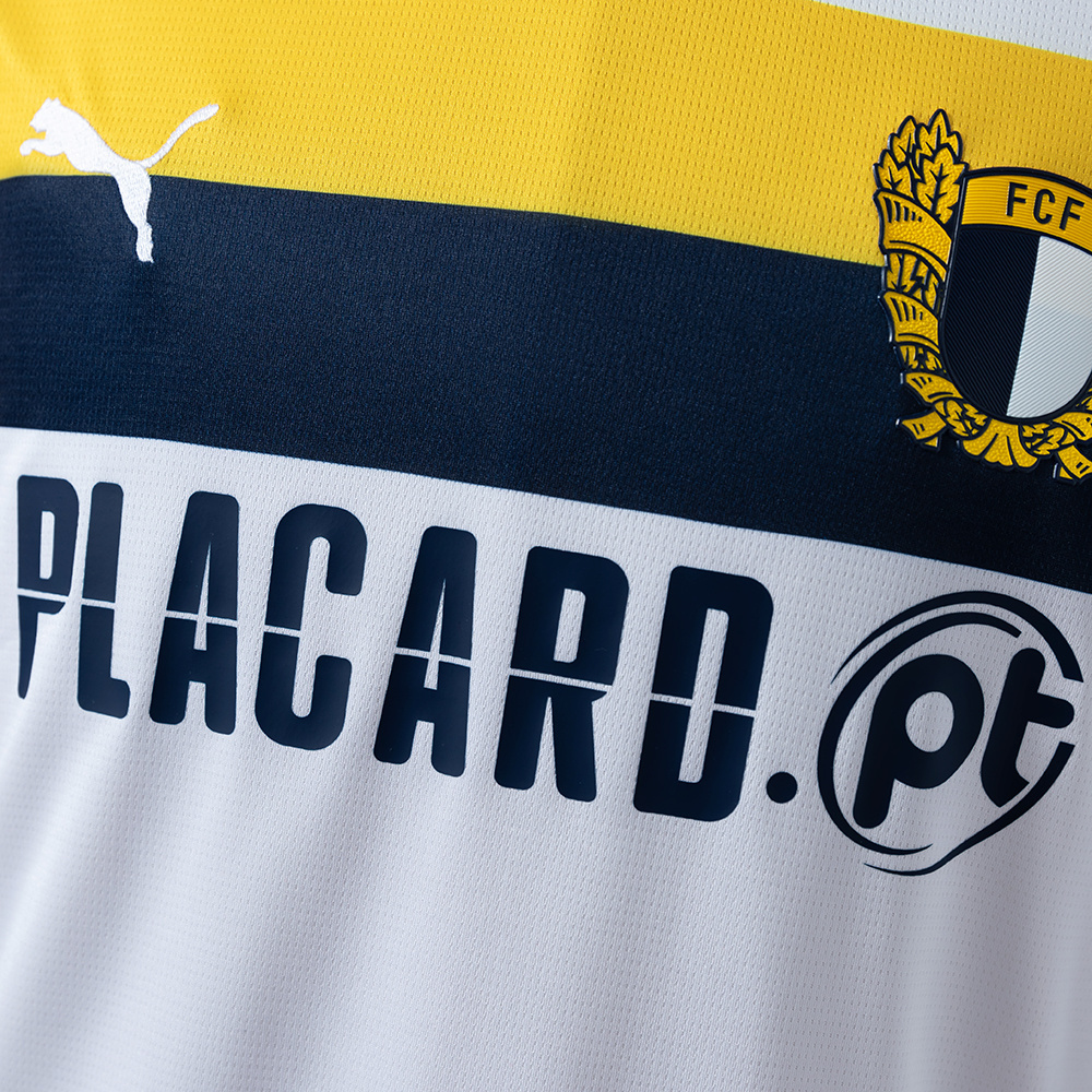 Famalicao 25/26 Home Jersey – Replica Football Soccer Shirt – S–4XL