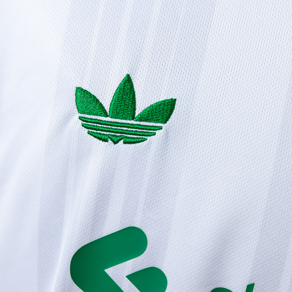 Liverpool 25/26 Pre-match Training Jersey White – Replica Football Training Shirt – S–XXL