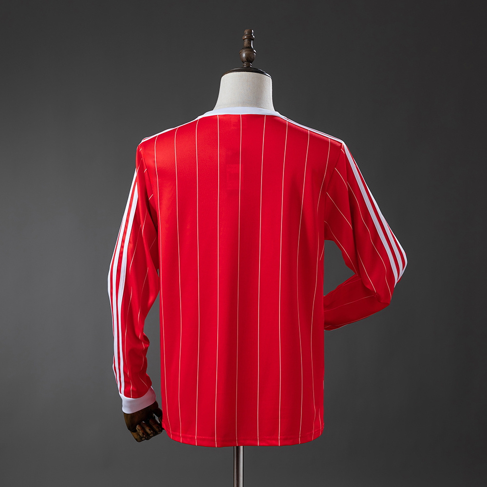 Nottingham Forest 82/84 Home Long-Sleeve Retro Jersey – Replica Football Soccer Shirt – S–XXL