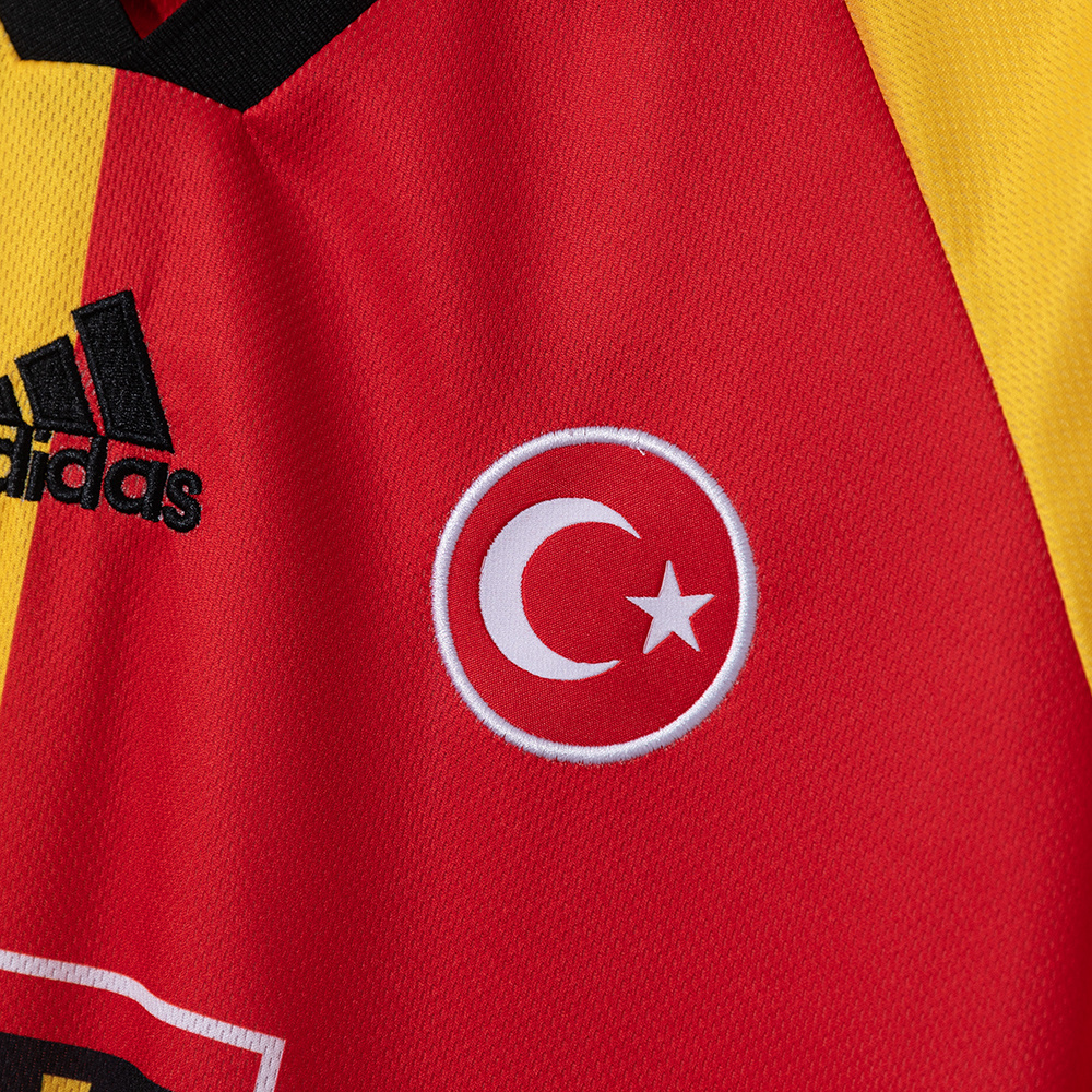 Retro Galatasaray S.K. 98/99 Home Jersey – Replica Football Soccer Shirt – S–2XL