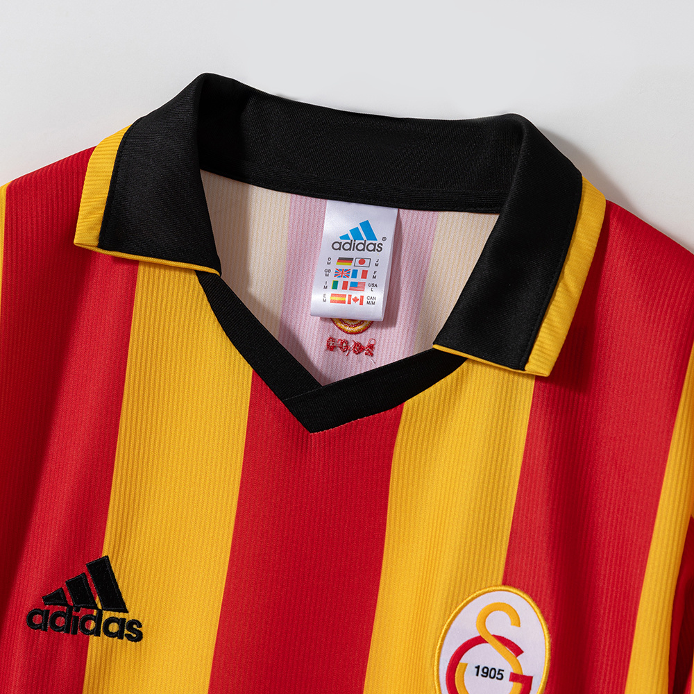 Retro Galatasaray S.K. 99/00 Home Jersey – Replica Football Soccer Shirt – S–2XL