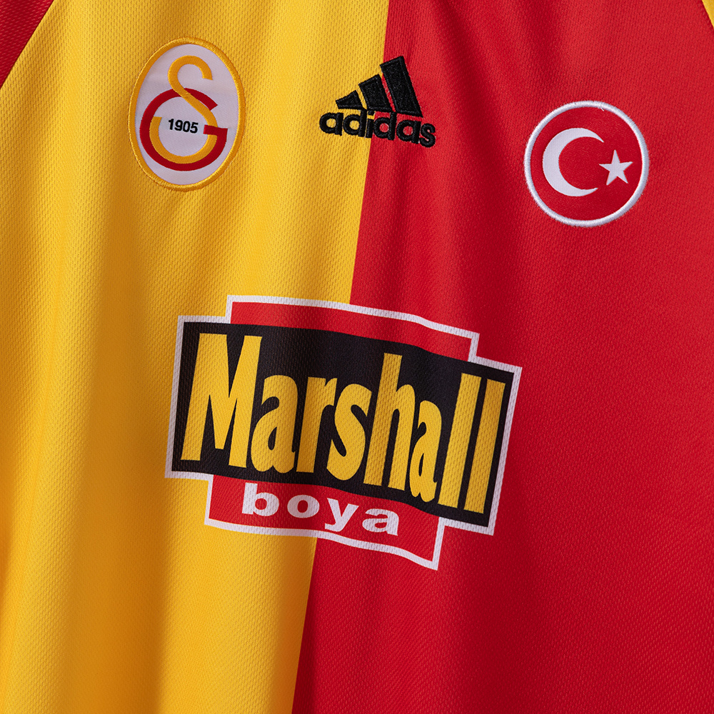 Retro Galatasaray S.K. 98/99 Home Jersey – Replica Football Soccer Shirt – S–2XL