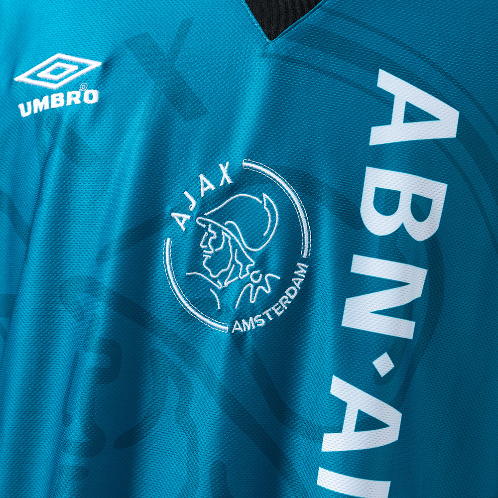 Ajax 1995/96 Away Retro Jersey – Classic Football Shirt – S–XXL