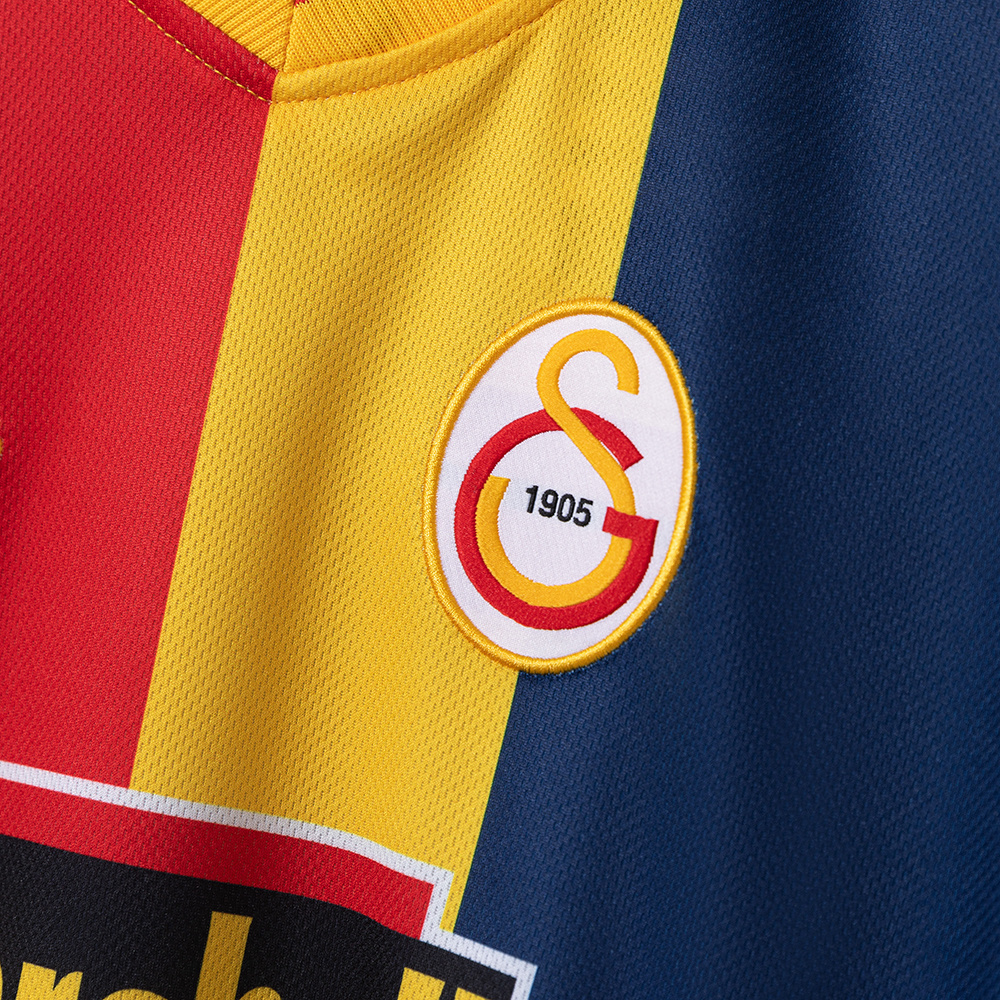 Retro Galatasaray S.K. 98/99 Second Away Jersey – Replica Football Soccer Shirt – S–2XL