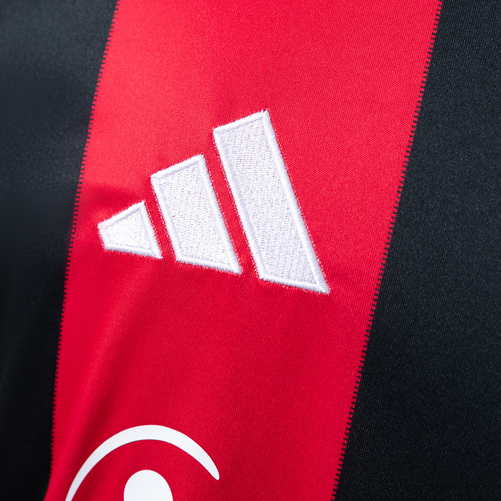 Frankfurt 25/26 Home Jersey – Replica Football Soccer Shirt – S–4XL