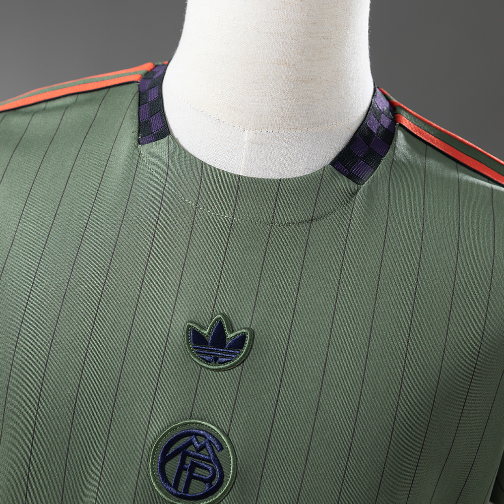 Bayern Munich 25/26 Retro Style Jersey – Replica Football Soccer Shirt – S–4XL