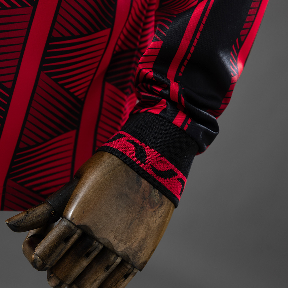 Frankfurt 1995/96 Home Long Sleeve Retro Jersey – Replica Football Soccer Shirt – S–XXL