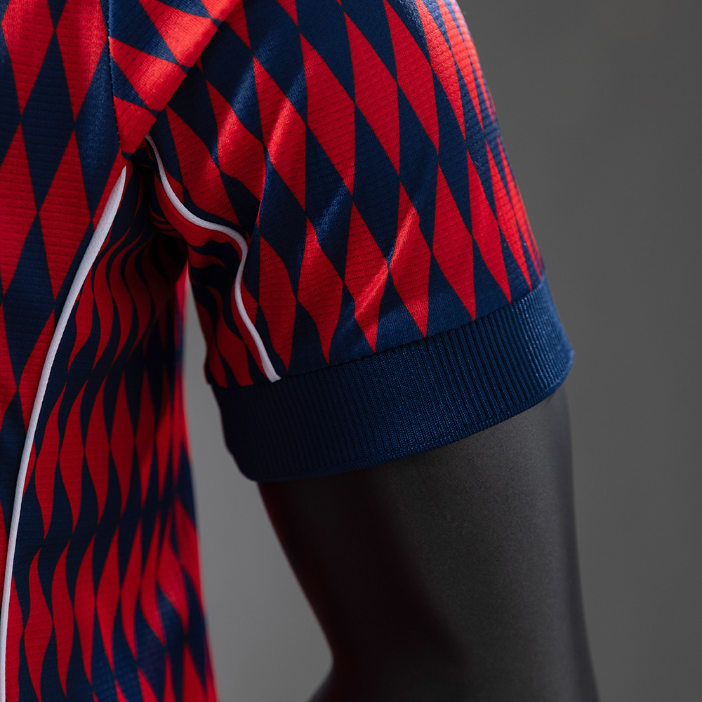 Bayern Munich 25/26 Player Version Jersey Red – Replica Football Soccer Shirt – S–XXL