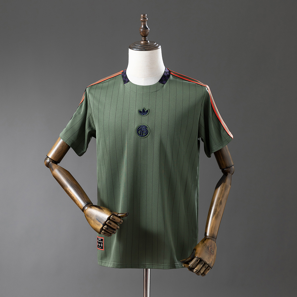 Bayern Munich 25/26 Retro Style Jersey – Replica Football Soccer Shirt – S–4XL