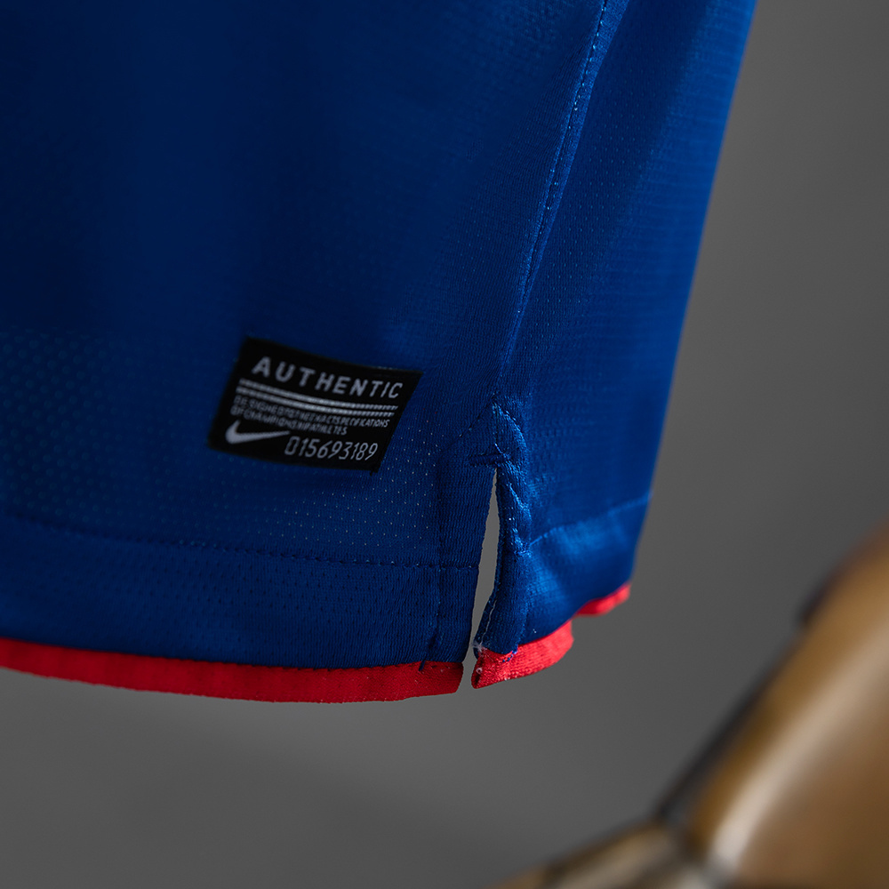 Atletico Madrid 2010/11 Away Retro Jersey – Replica Football Soccer Shirt – S–XXL