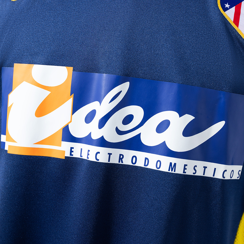 Atletico Madrid 2002/03 Away Retro Jersey – Replica Football Soccer Shirt – S–XXL