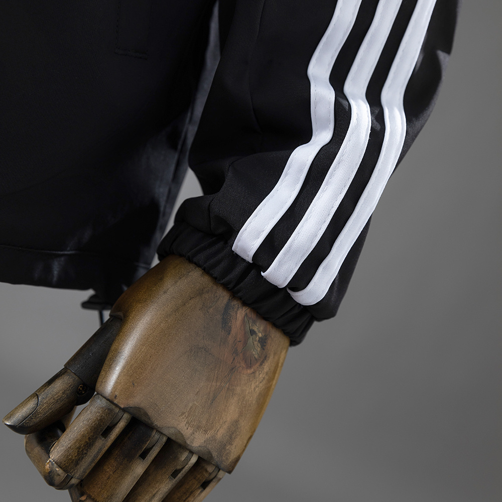 Real Madrid 2004/05 Retro Windbreaker – Replica Football Windbreaker Jacket – S–XXL