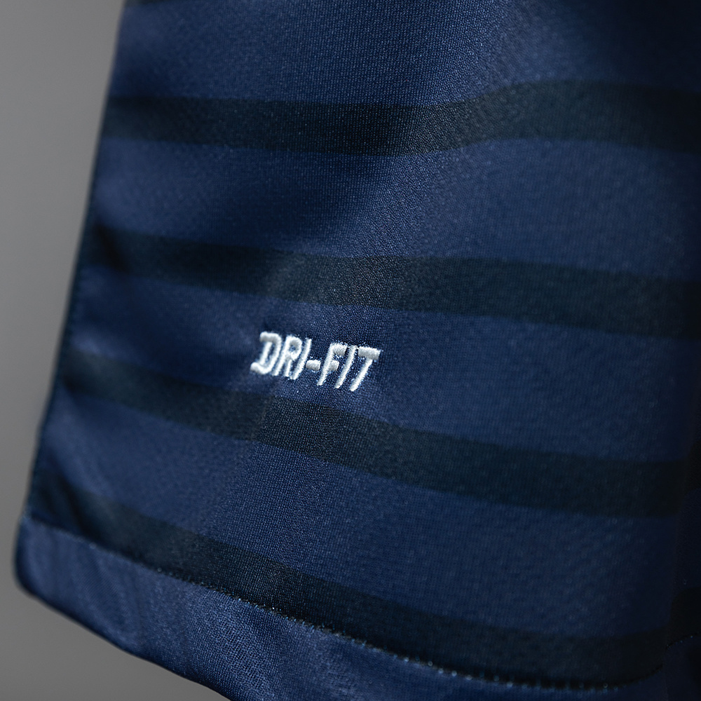 Atletico Madrid 2011/12 Away Retro Jersey – Replica Football Soccer Shirt – S–XXL