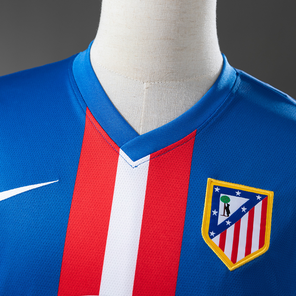 Atletico Madrid 2010/11 Away Retro Jersey – Replica Football Soccer Shirt – S–XXL